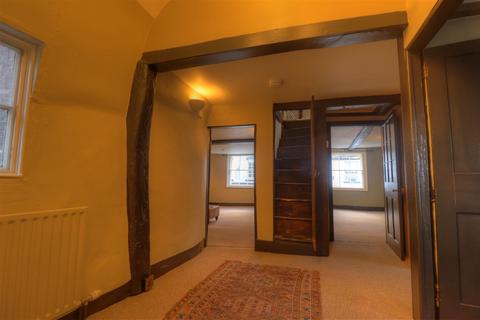 1 bedroom apartment to rent, North Street, Winchcombe