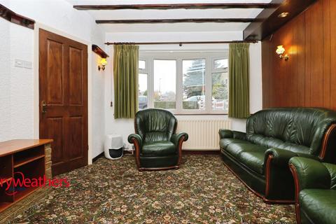 2 bedroom terraced house for sale, Doncaster Road, Harlington, Doncaster
