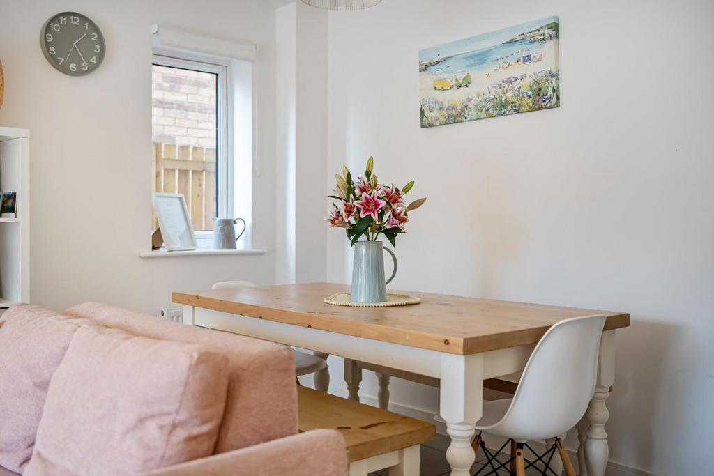 Lifestyle dining table.jpg
