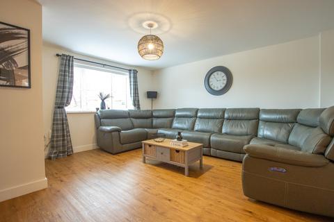 3 bedroom end of terrace house for sale, Hall Road, Clenchwarton