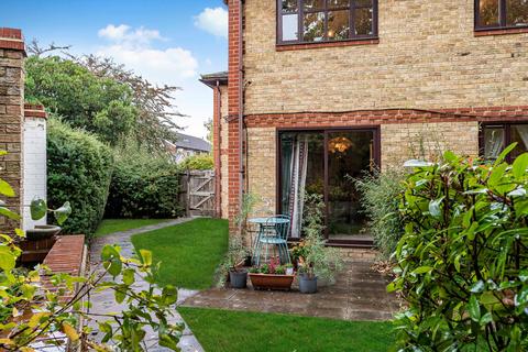 1 bedroom ground floor flat for sale, Blakeney Road, London BR3