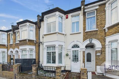 3 bedroom terraced house for sale, Fotheringham Road, Enfield