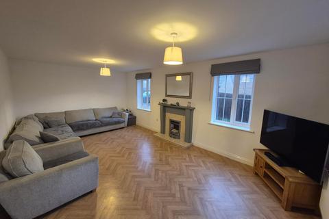 4 bedroom detached house for sale, Howards Way, Northampton, NN3 6RP