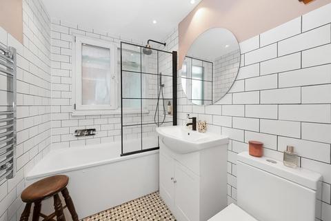 2 bedroom apartment for sale, Raleigh Court, Lymer Avenue, Crystal Palace, London, SE19