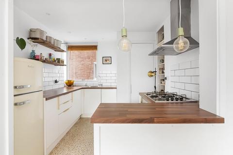 2 bedroom apartment for sale, Raleigh Court, Lymer Avenue, Crystal Palace, London, SE19