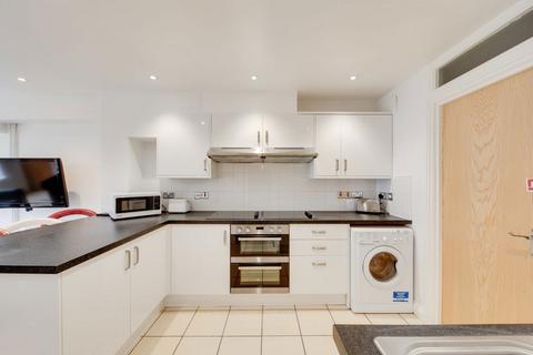 5 bedroom house to rent, College Road, Canterbury