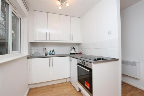 undefined, Bedford Court, Bath BA1