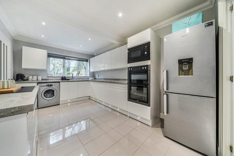 3 bedroom terraced house for sale, Colt Stead, New Ash Green, Longfield