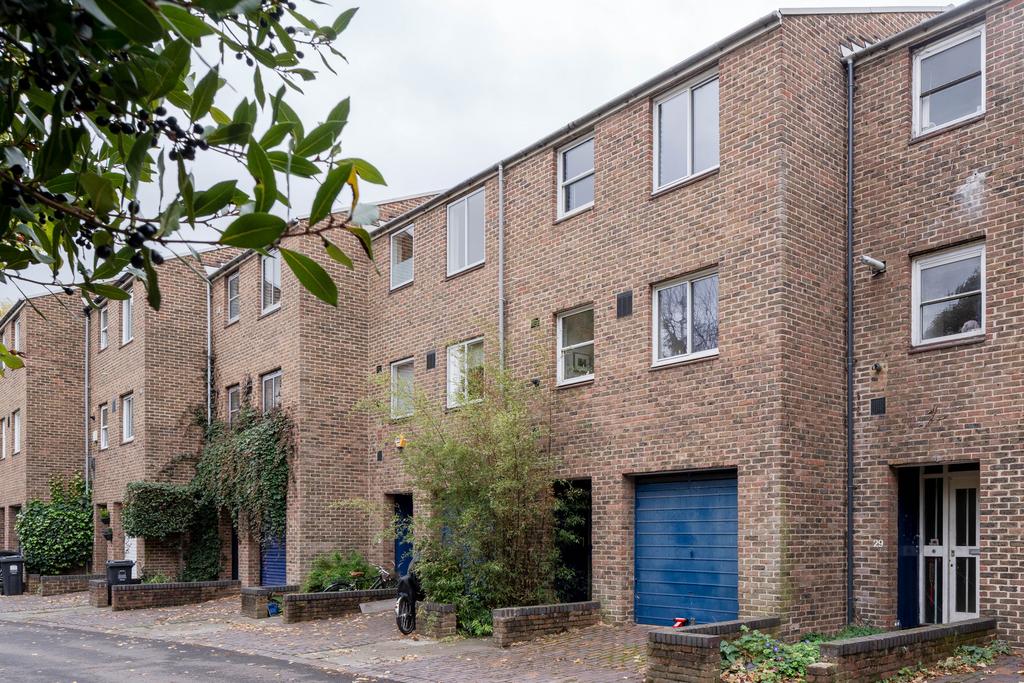 318648 - Vicar's Close, London E9 - high res-07...