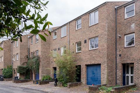 undefined, Vicar's Close, London E9