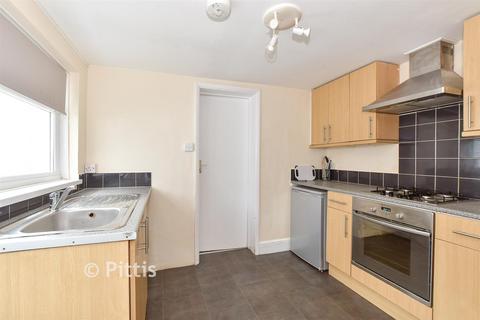 2 bedroom ground floor flat for sale, Fitzroy Street, Sandown, Isle of Wight