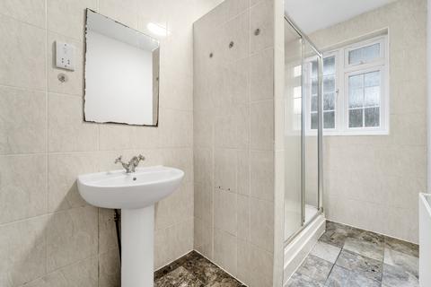 The Holt, London Road, Morden, SM4