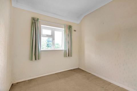 undefined, Worton Road, Isleworth TW7