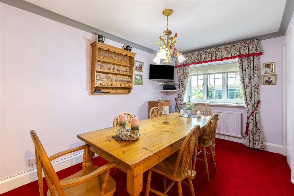 Breakfast Room