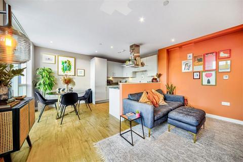 1 bedroom flat for sale, Angel Lane, London SE17