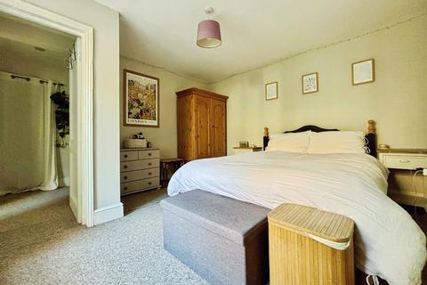 undefined, Wellington Street, Cheltenham, Gloucestershire