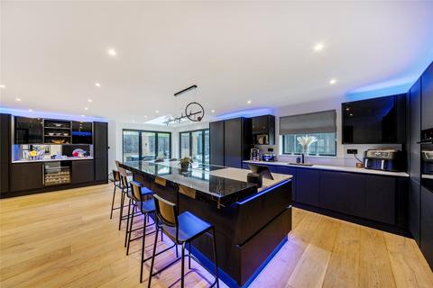 undefined, Sorrel Drive, Surrey GU18