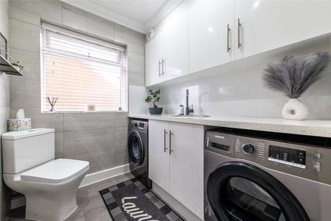 27 Chilton Drive, Higham, Rochester, ME3 7BW