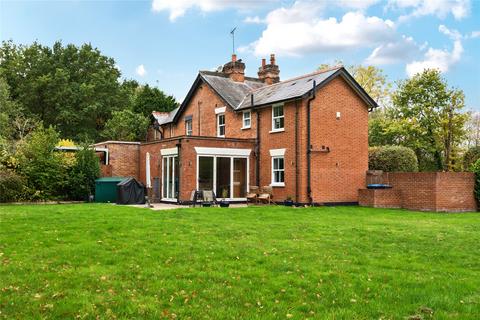 undefined, Almners Road, Chertsey KT16