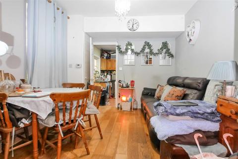 undefined, New Road, Littlehampton BN17