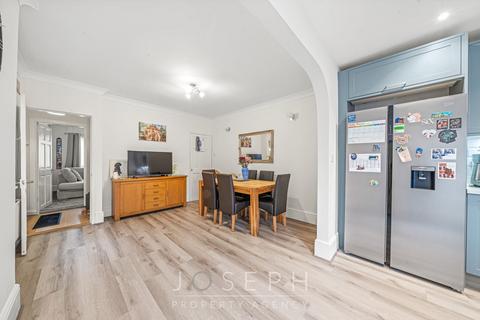 3 bedroom semi-detached house for sale, Reading Road, Ipswich, IP4