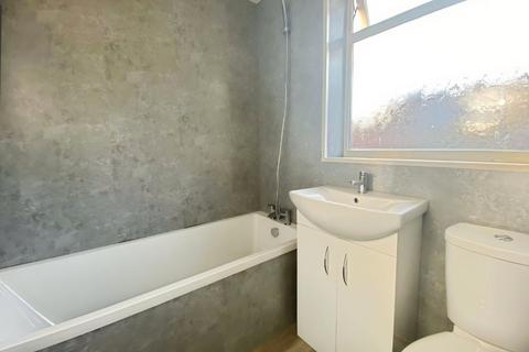 2 bedroom semi-detached house to rent, Westcott Avenue, South Shields, Tyne and Wear, NE33