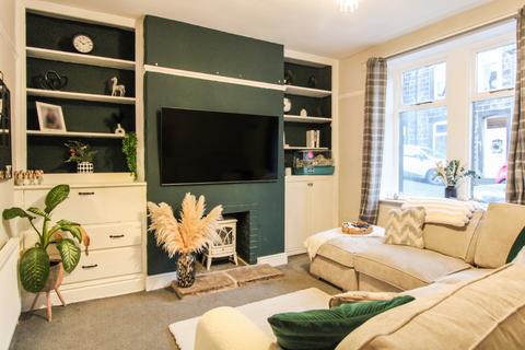11 Sun Street, Cowling, Keighley, BD22 0BB