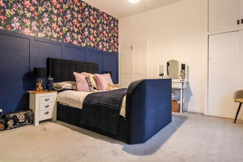 11 Sun Street, Cowling, Keighley, BD22 0BB