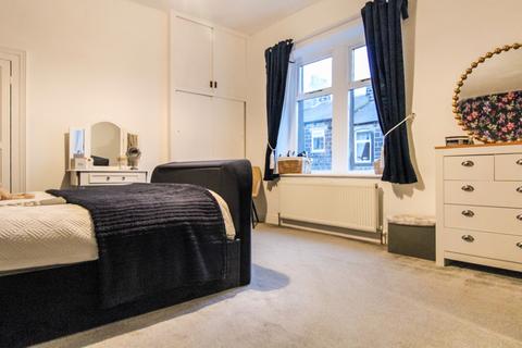 11 Sun Street, Cowling, Keighley, BD22 0BB