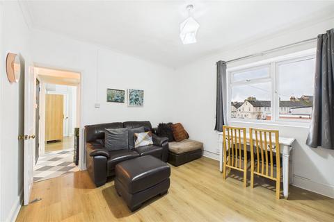 undefined, High Street, Aldershot, Hampshire, GU11