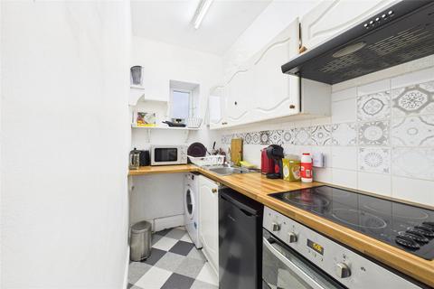 undefined, High Street, Aldershot, Hampshire, GU11
