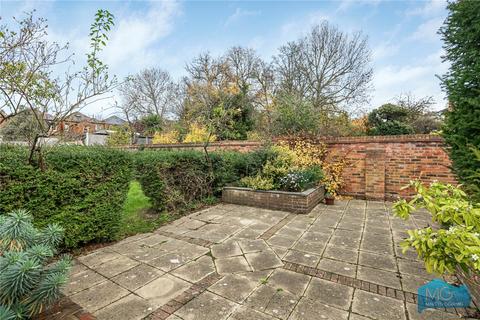 3 bedroom apartment for sale, Shoot Up Hill, West Hampstead, London, NW2