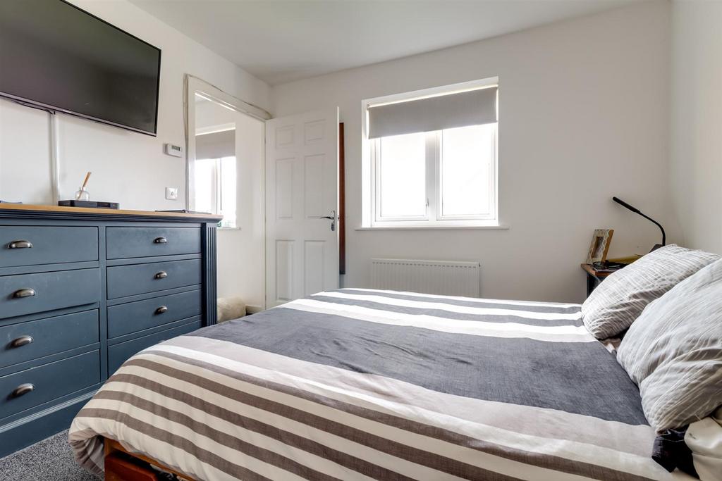 Bedroom One (1).jpg