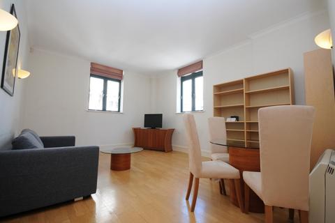 1 bedroom apartment to rent, Forum Magnum Square, County Hall Apartments