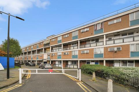 undefined, Tinsley Road, London, E1