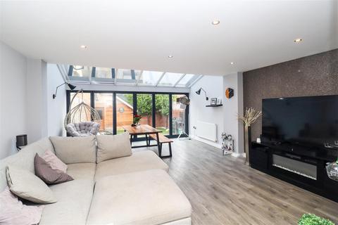 undefined, Jubilee Drive, Church Crookham GU52