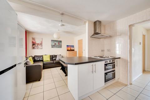5 bedroom house to rent, Crossways, Canterbury