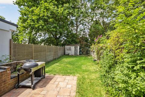 4 bedroom terraced house for sale, Tennyson Avenue, New Malden KT3