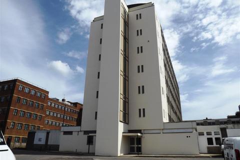 Studio to rent, Bournemouth Studios, BILLS INCLUDED!