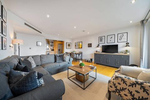 2 bedroom flat for sale, Fountain House, Imperial Wharf, London, SW6