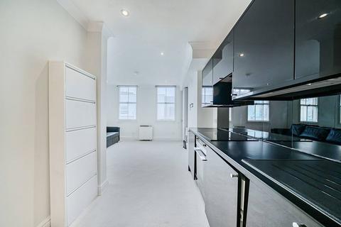 1 bedroom flat to rent, Walton Street, Chelsea, London, SW3