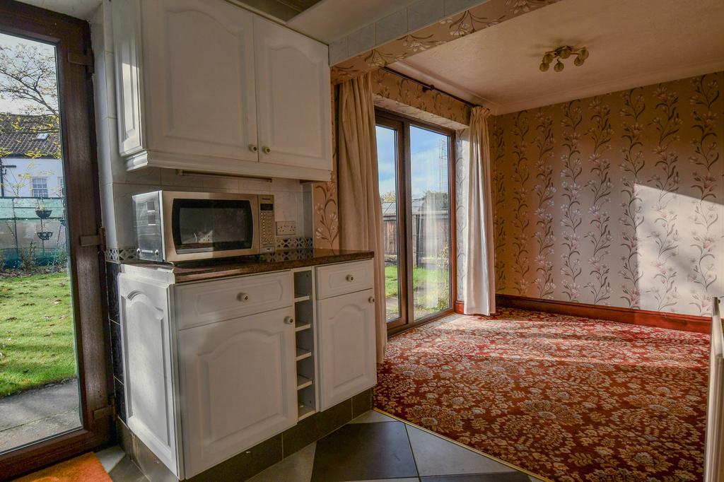 Breakfast room