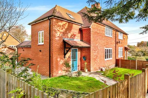 3 bedroom semi-detached house for sale, Station Hill, Winchester SO21