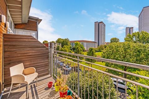 undefined, Hunt Close, London, W11