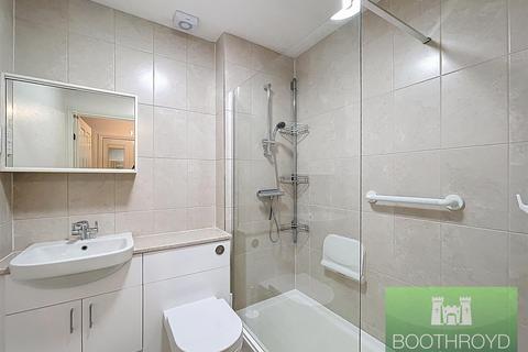 2 bedroom apartment for sale, Moorlands Avenue, Kenilworth