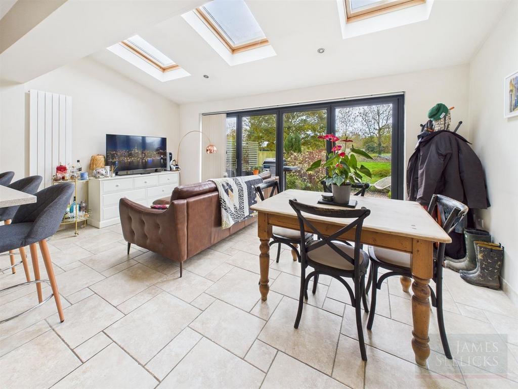Open Plan Dining Kitchen