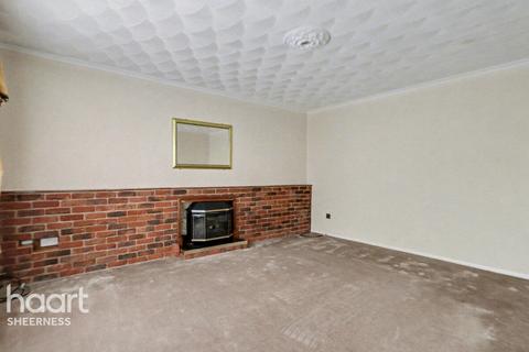 3 bedroom bungalow for sale, Southsea Avenue, Minster