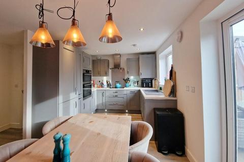 undefined, Thompson Avenue, Burnham-On-Crouch CM0