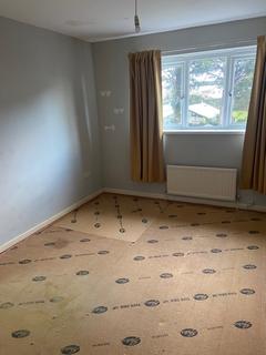 2 bedroom terraced house to rent, Casey Close, GL1