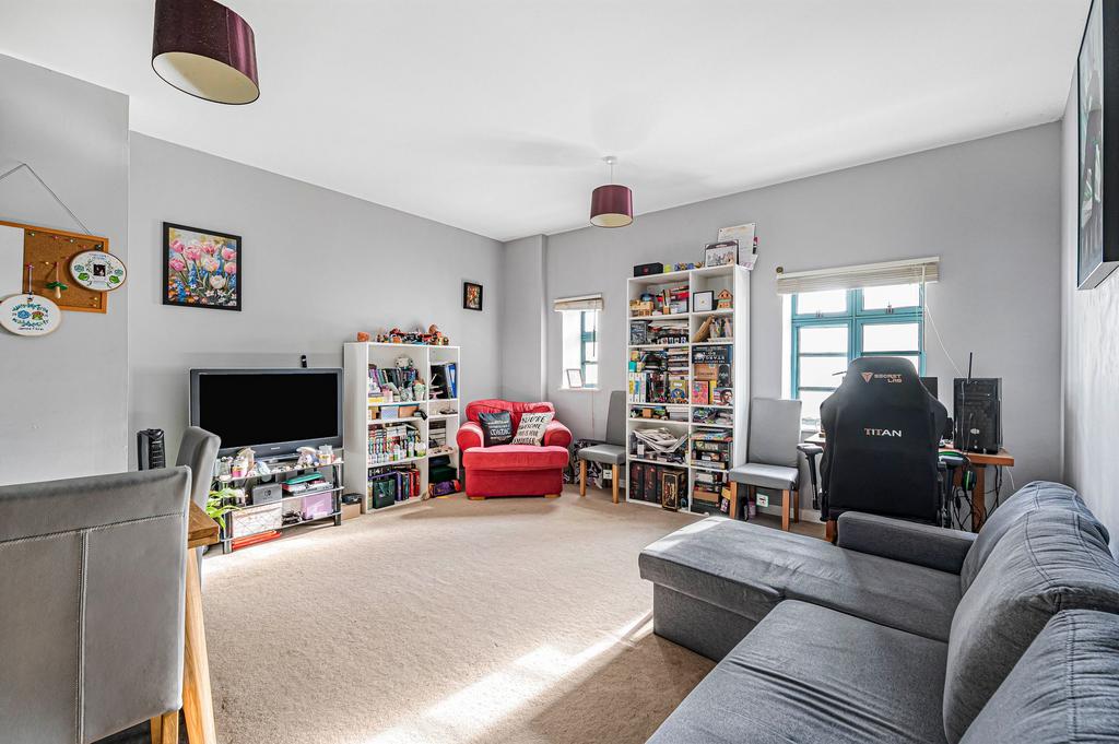 Kitchen/Lounge